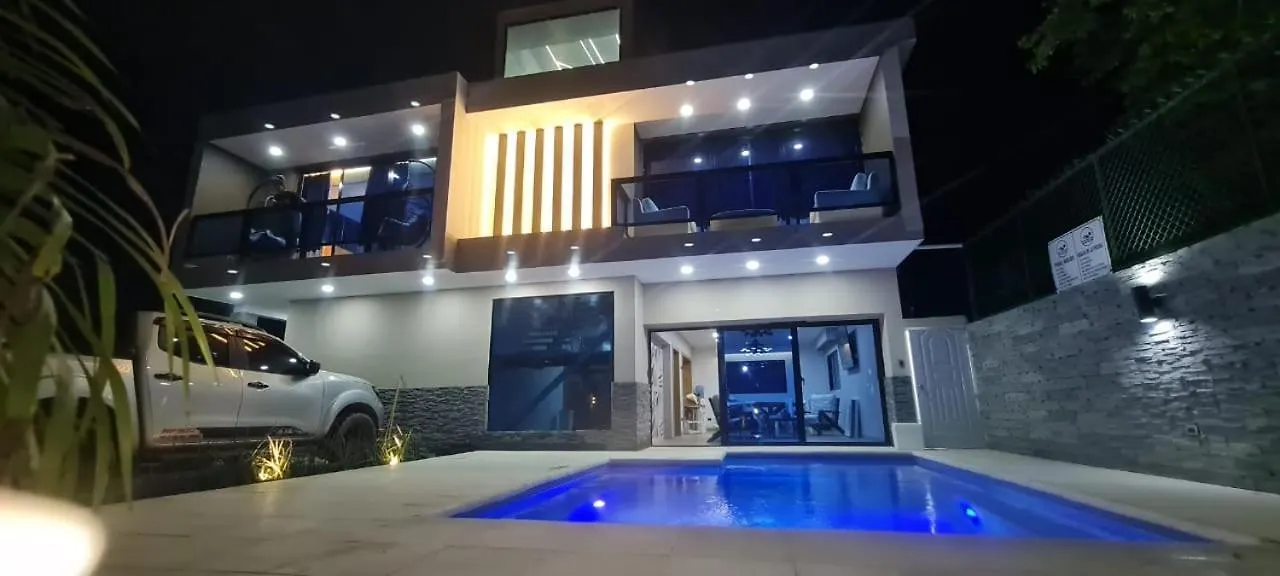 Residencial Sfa Pedernales Villa