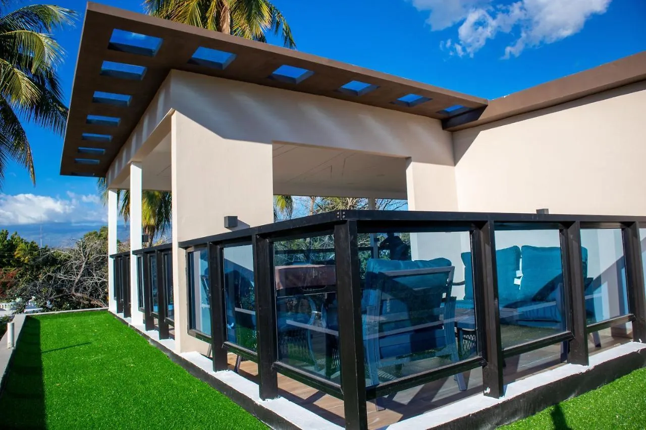 Residencial Sfa Pedernales Villa 0*,